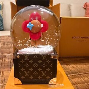Louis Vuitton special edition vivienne doll Snow Globe & musical box